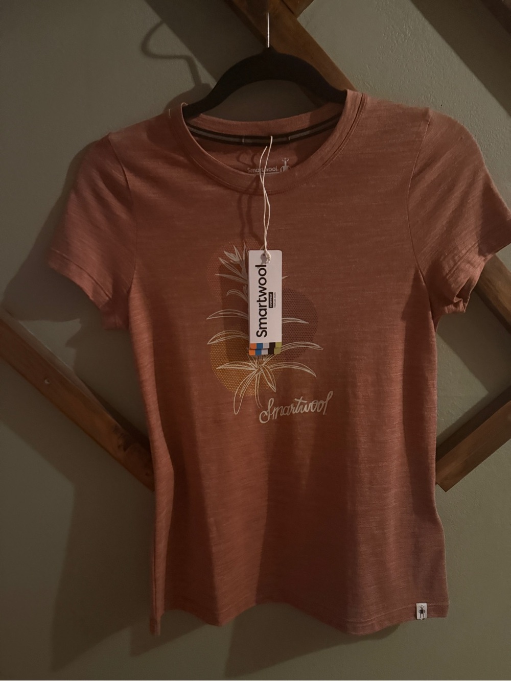 Smartwool Women's Rust Orange Short-Sleeve Graphic Tee - Picture 3 of 3